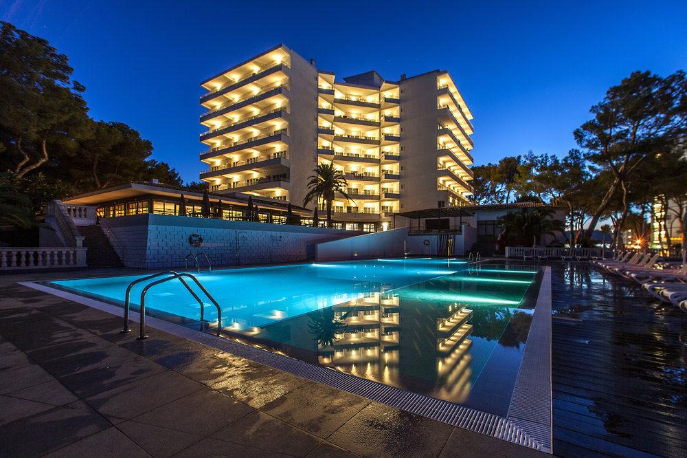 Alua Calvia Dreams Hotel Magaluf  Exterior photo